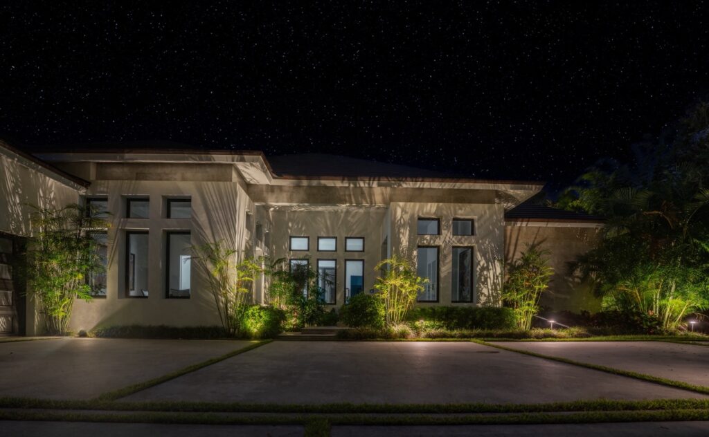 Southern Nights Landscape Lighting Services